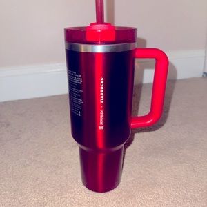 Starbucks Stanley Red 2023